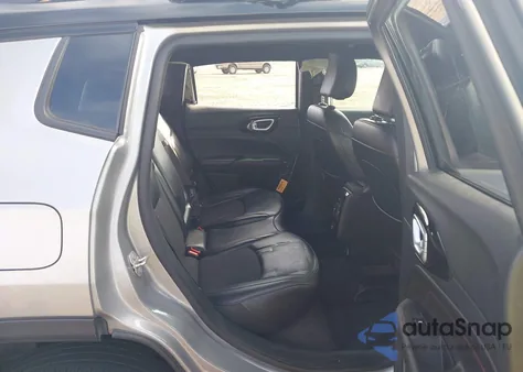 2023 Jeep Compass Trailhawk 4X4 from USA, damaged, VIN 3C4NJDDN5PT527545